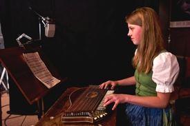 Zither web